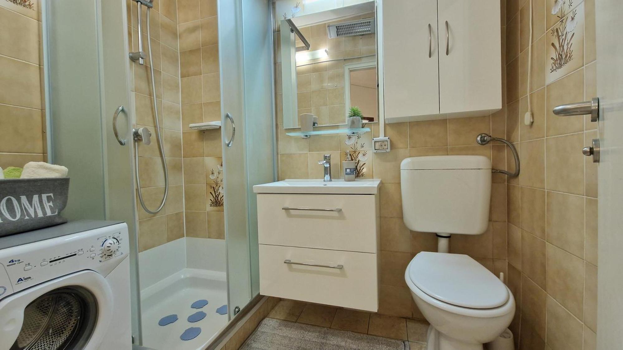 Apartments Godena โรวีน ภายนอก รูปภาพ