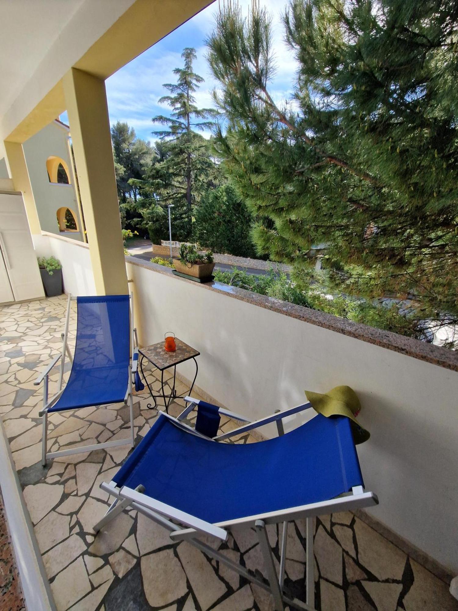 Apartments Godena โรวีน ภายนอก รูปภาพ